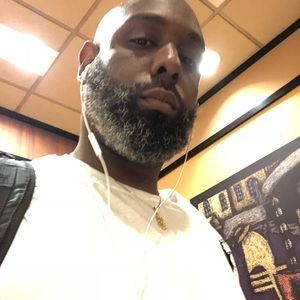 Meet your Posher, Deon